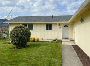 2580 Belmont Dr, Hood River, OR 97031
