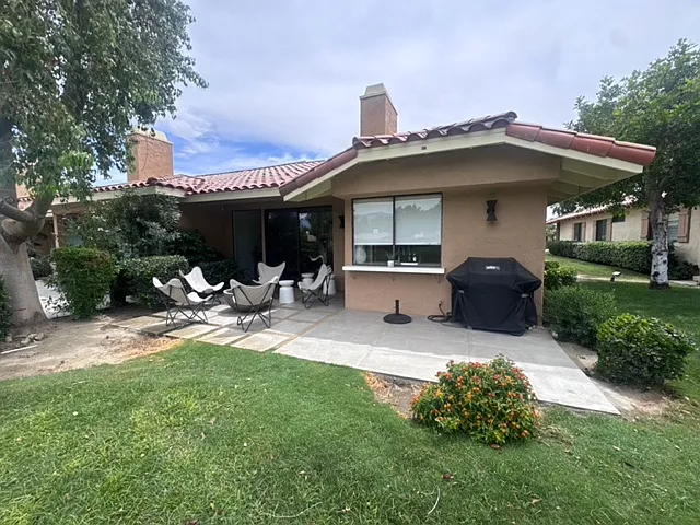 3 bed, 1584 sqft, $6,800 — Photo 2