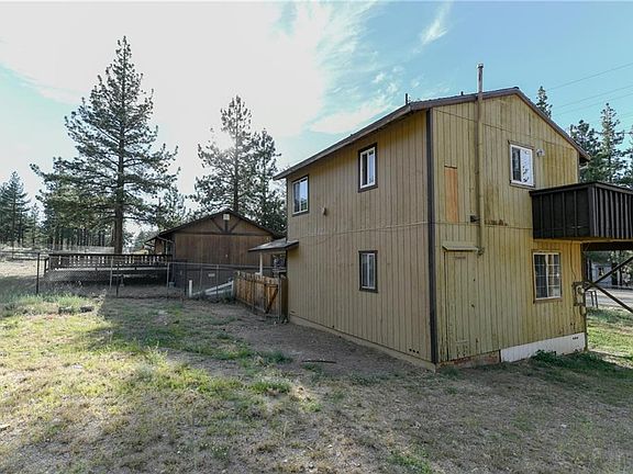 5th image of 1104 E Big Bear Blvd