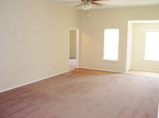 10420 Granada Dr, Waco, TX 76708