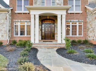 3110 Whimbrell Ct, Oakton, VA 22124