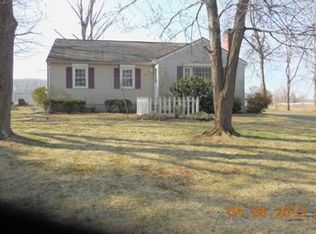 50 Kanawha Ave, Agawam, MA 01001