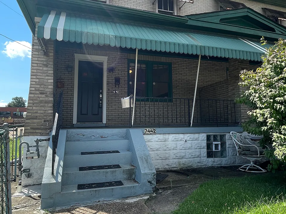 7442 Irvine St #7442
