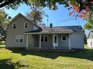 7442 Carleton Rd, Clayton, MI 49235