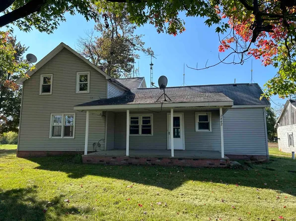 7442 Carleton Rd, Clayton, MI 49235