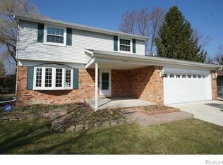 11534 Rickman Dr, Van Buren Township, MI 48111