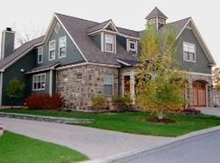 3 Park Aly N, Saratoga Springs, NY 12866