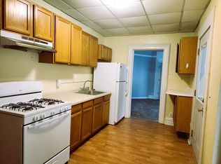 53 W 9th St #2, Winona, MN 55987