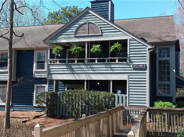 1472 N Crossing Cir NE, Atlanta, GA 30329