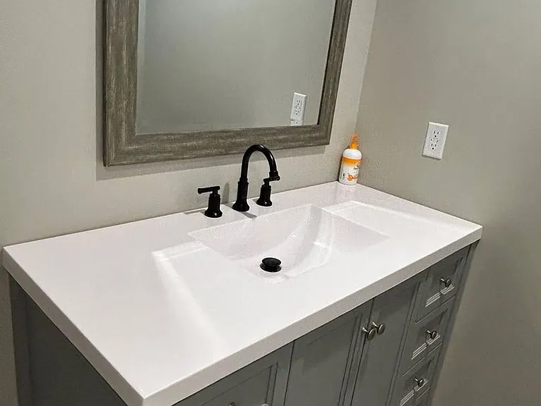 1107 Ojai Rd — Photo 3