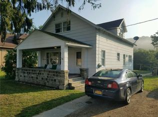 13 N Dansville St, Cohocton, NY 14826