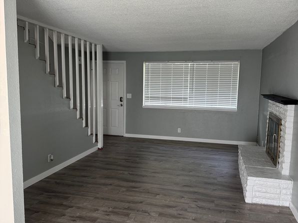 3143 Lupine St #3143