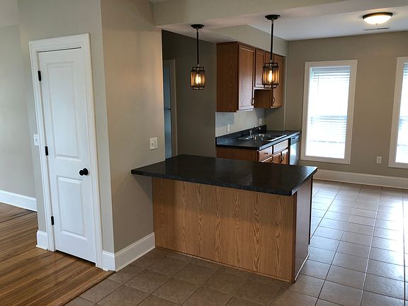 2nd image of 3071 George Urban Blvd