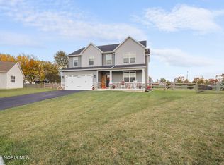11037 Bay Trace Dr, Perrysburg, OH 43551