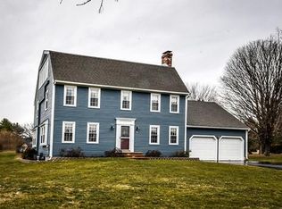 8 Schofield Rd, Hopkinton, MA 01748