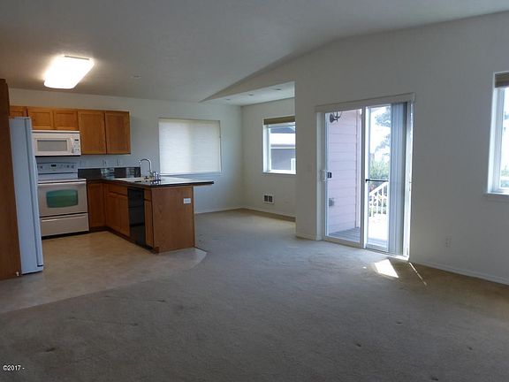 2nd image of 1906 NW Oceanview Dr