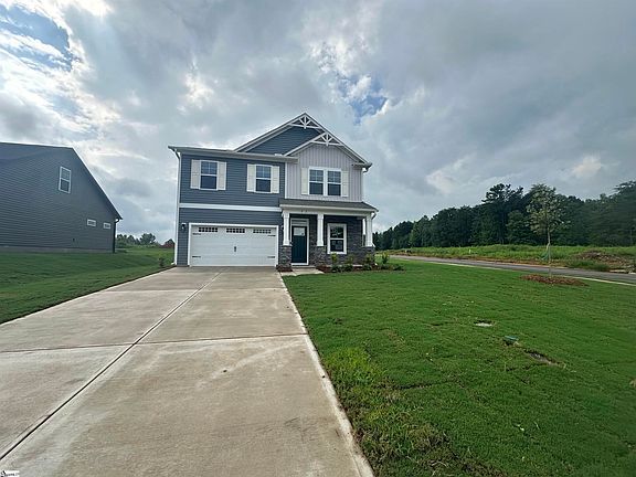 3rd image of 902 Gibbons St Lot 93