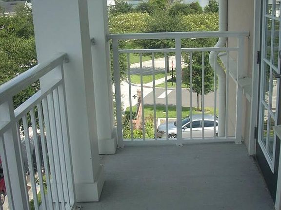 3rd image of 1155 Lake Baldwin Ln Unit 301