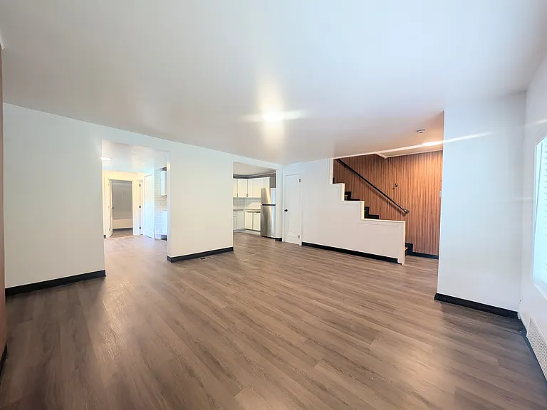 83 Promenade St — Photo 3