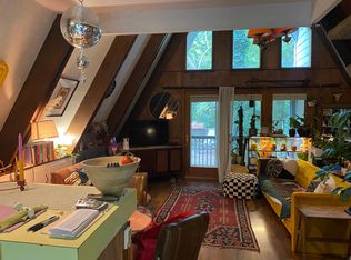 202 Purefoy Rd, Chapel Hill, NC 27514