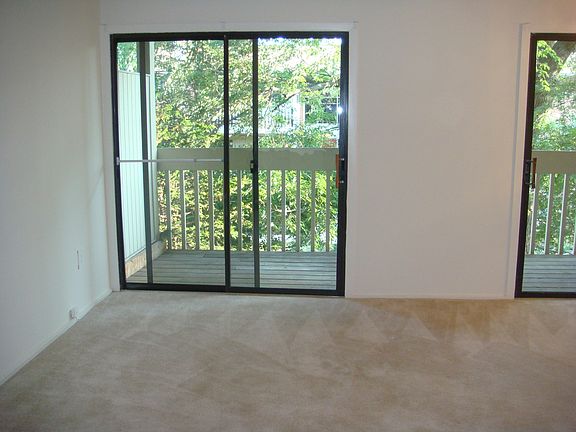 4th image of 7475 Little River Tpke APT 103