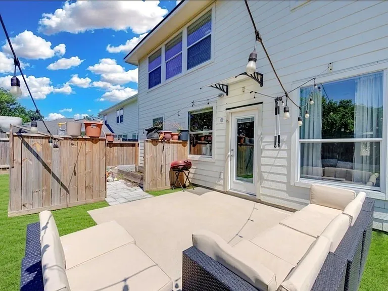 18919 Squirrel Oaks Dr — Photo 41