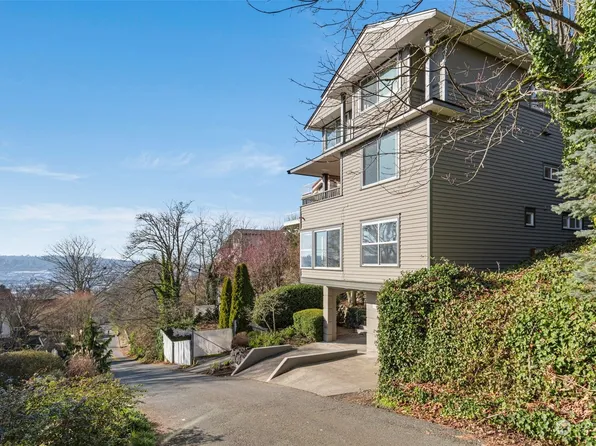 104 NW 47th Street, Seattle, WA 98107