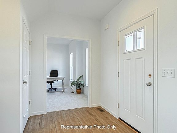 2nd image of 613 Sunset Blvd #U-0007
