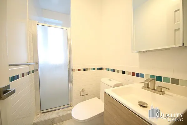 Rented by (Legacy) NY Quality Living Uptown | media 10