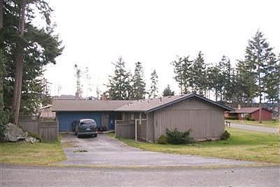 1st image of 1221 Independence Ct