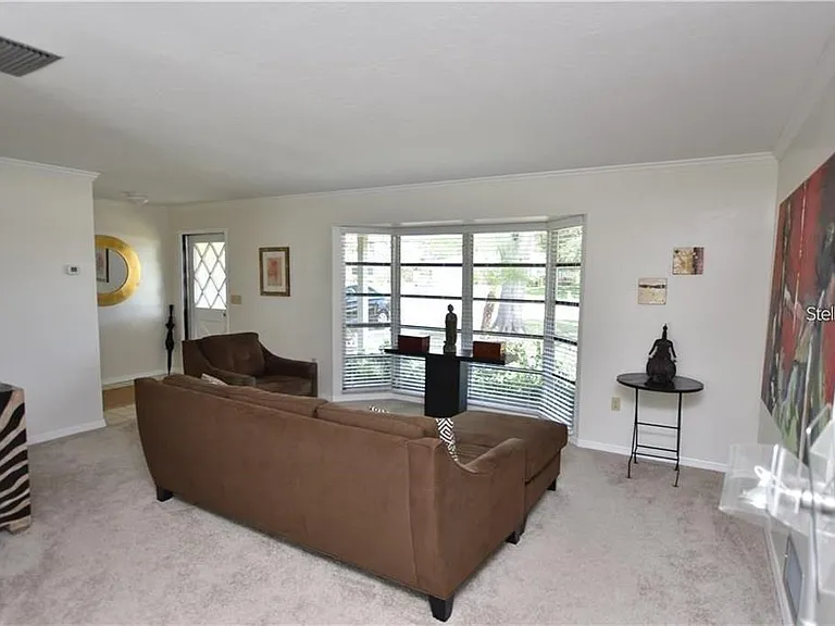 3926 Calliandra Dr — Photo 3