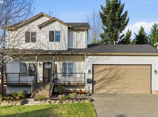 37373 Goldenrain St, Sandy, OR 97055