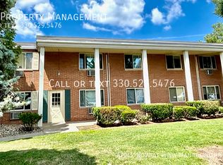 20604 Lorain Rd #C11, Cleveland, OH 44126