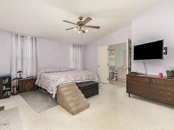 3rd image of 8230 E CORALBELL Circle