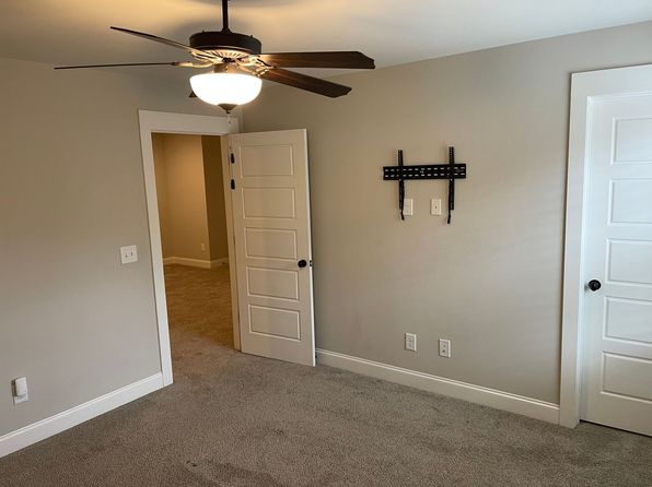 1007 Renfro Ave #A, Opelika, AL 36801