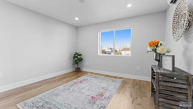 621 Valley Brook Ave #A — Photo 12
