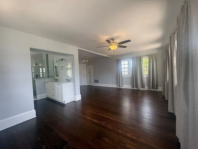 409 S Grandview Ave — Photo 13