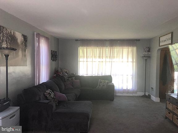 4th image of 418 Cleveland Ave