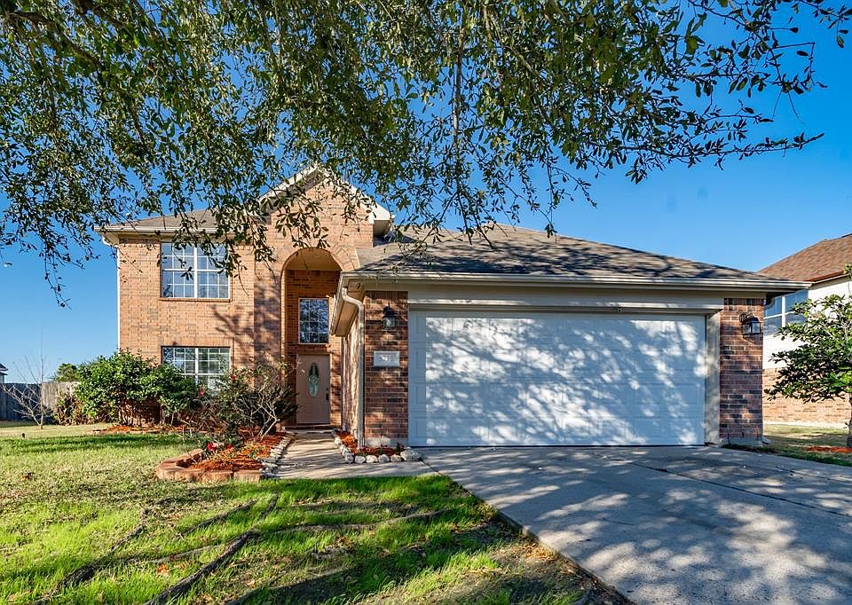 1st image of 5215 Cinnamon Lake Dr