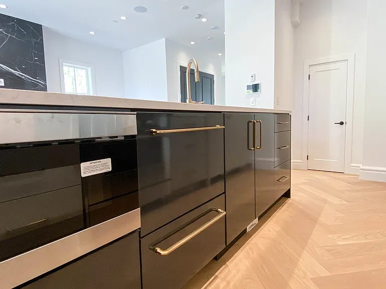 1368 W 43rd Ave #UPPER — Photo 10