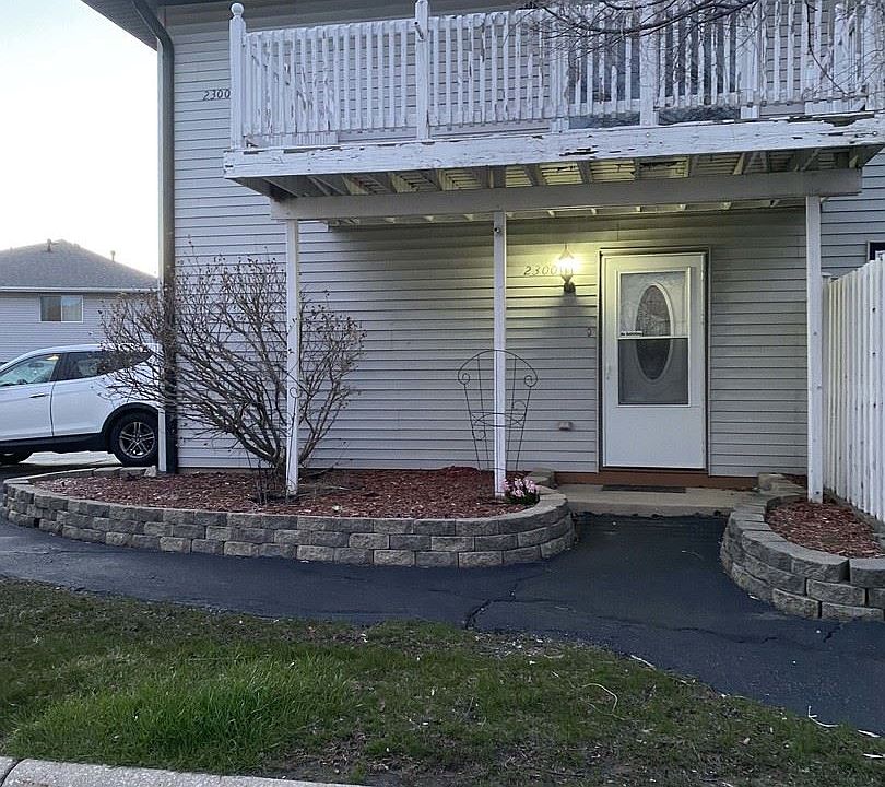 1st image of 2300 Carnation Dr #0