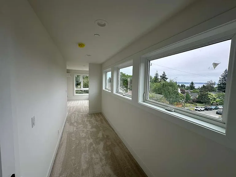 4318 SW Holly St — Photo 18