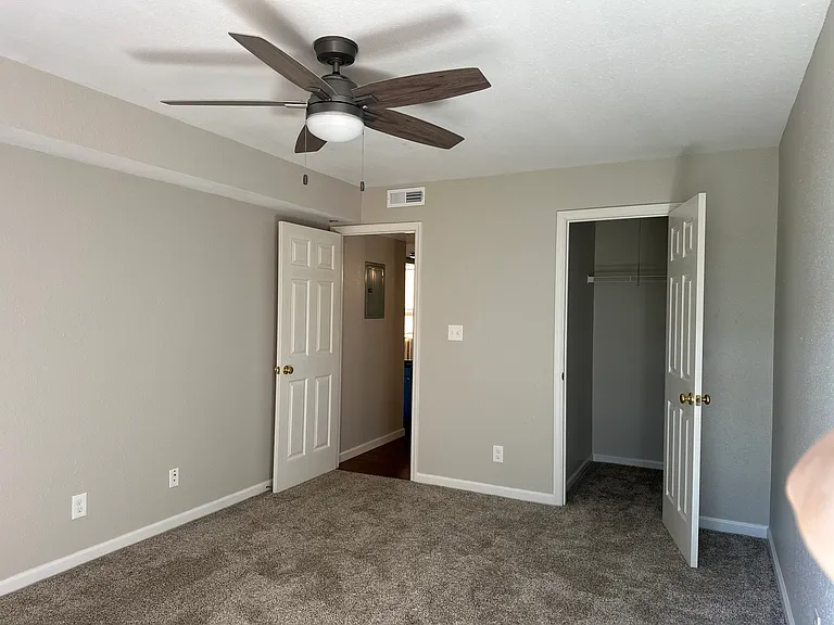 1996 Greenglen Dr #204 — Photo 15