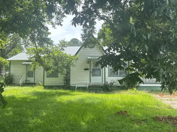 111 SE Ave N, Idabel, OK 74745