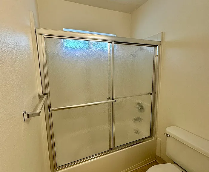 5322 Castle St — Photo 12