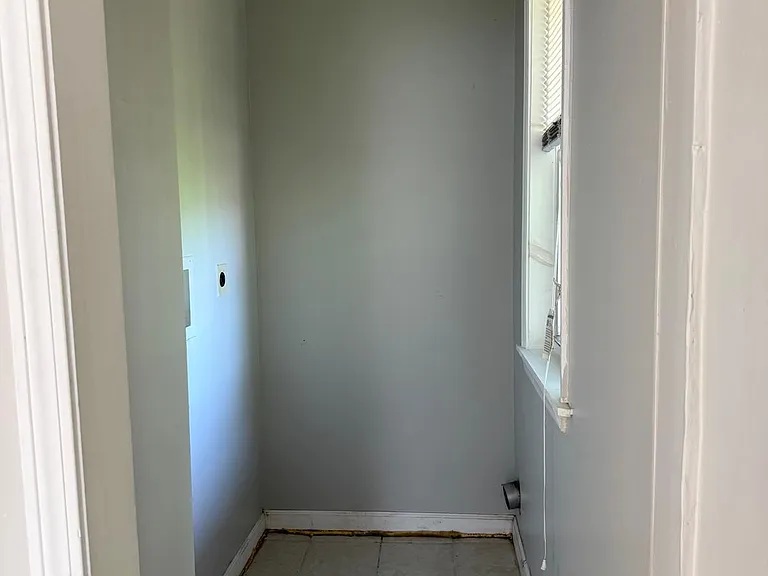 62-64 Bedford St #3 — Photo 5