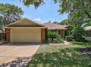 1302 Leah Ln, Round Rock, TX 78665