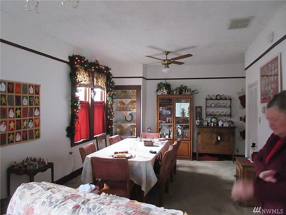 4th image of 1111 Sidney Ave
