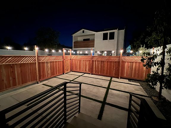 5th image of 427 N Lomita St