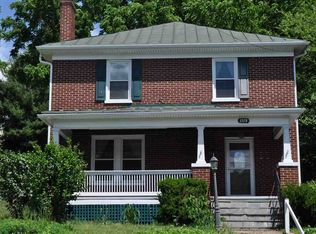 1115 Springhill Rd, Staunton, VA 24401